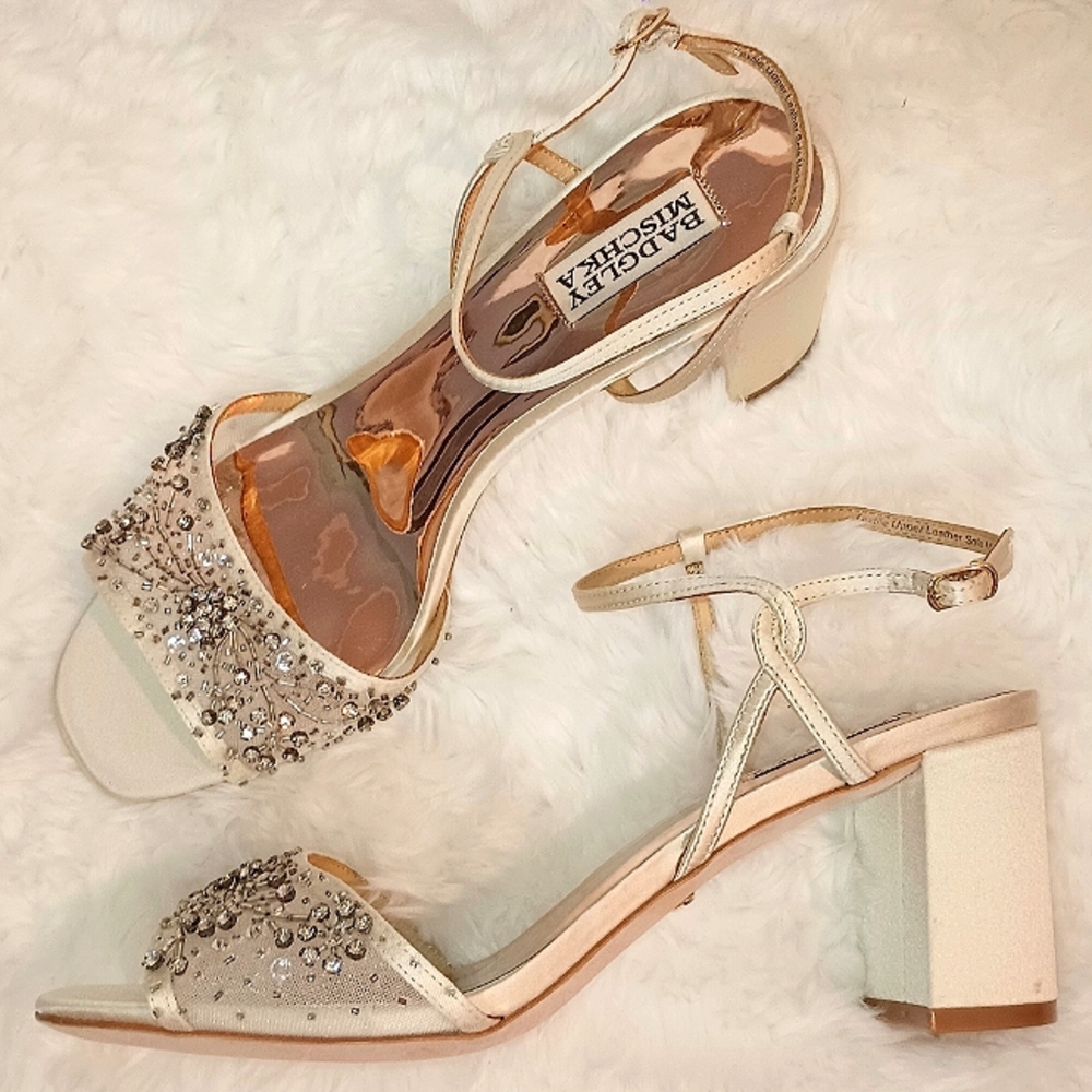 Badgley Mischka Blaine Ivory Formal Heel